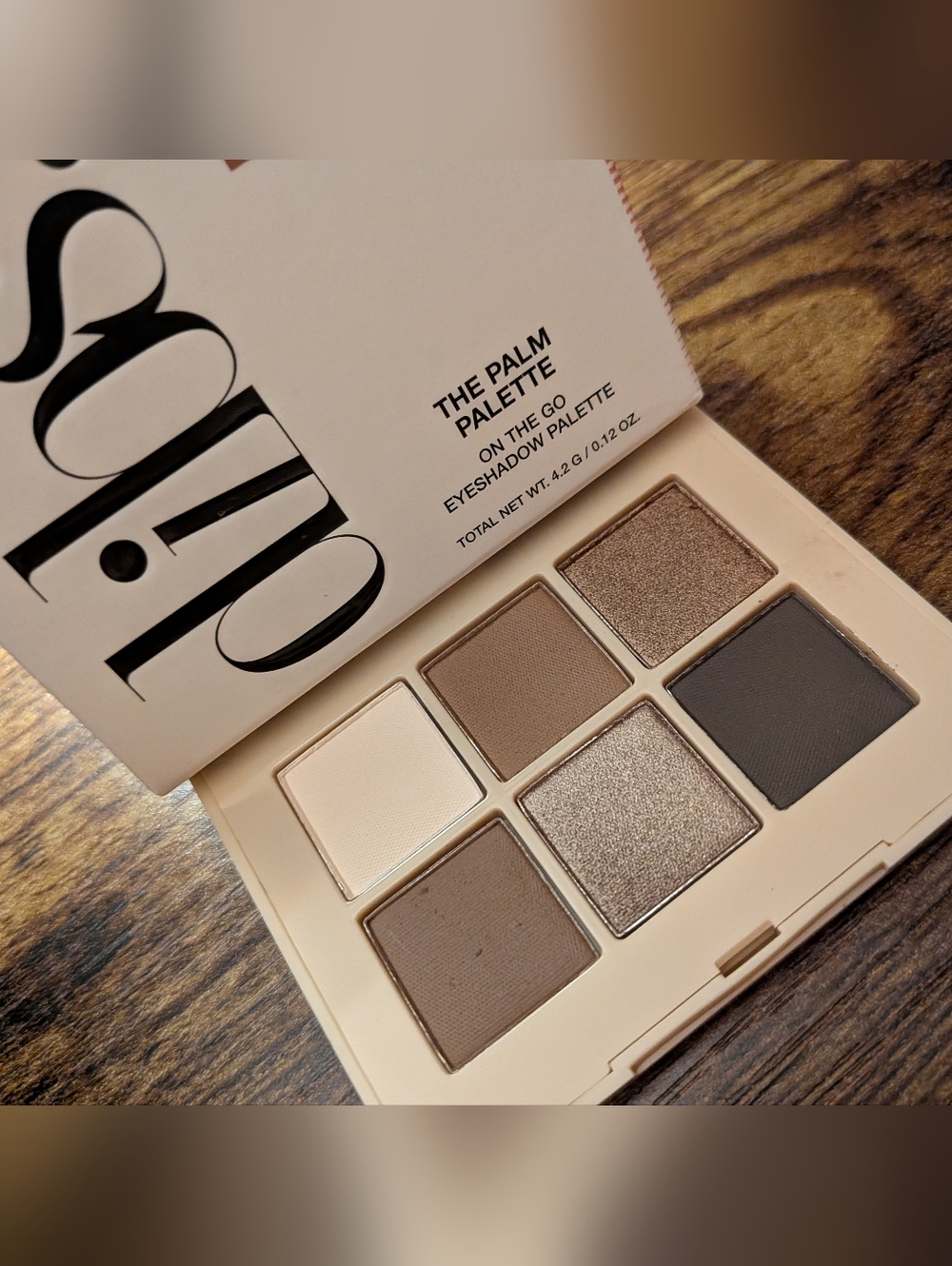Dibs Palm Pallette